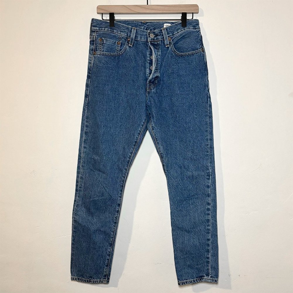 Levi’s White Oak Cone Denim Button Fly Straight jeans - Size 28